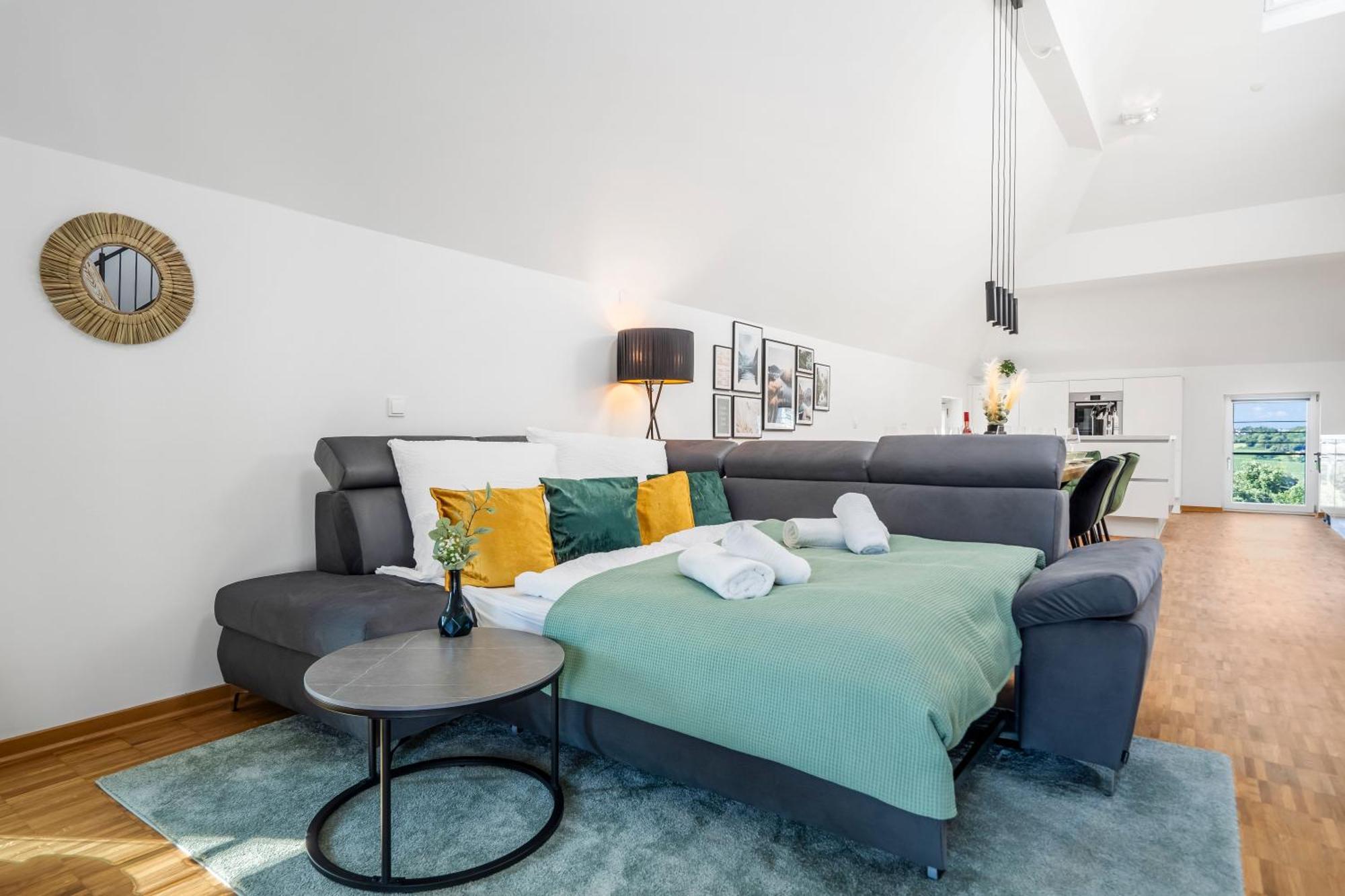 Dnd Design Loft I 170Qm I Parken I Balkon I Workstation I Netflix I Kaffee I Waschmaschine I Trockner I Xbox I Ausblick Apartment Wurzburg Exterior photo