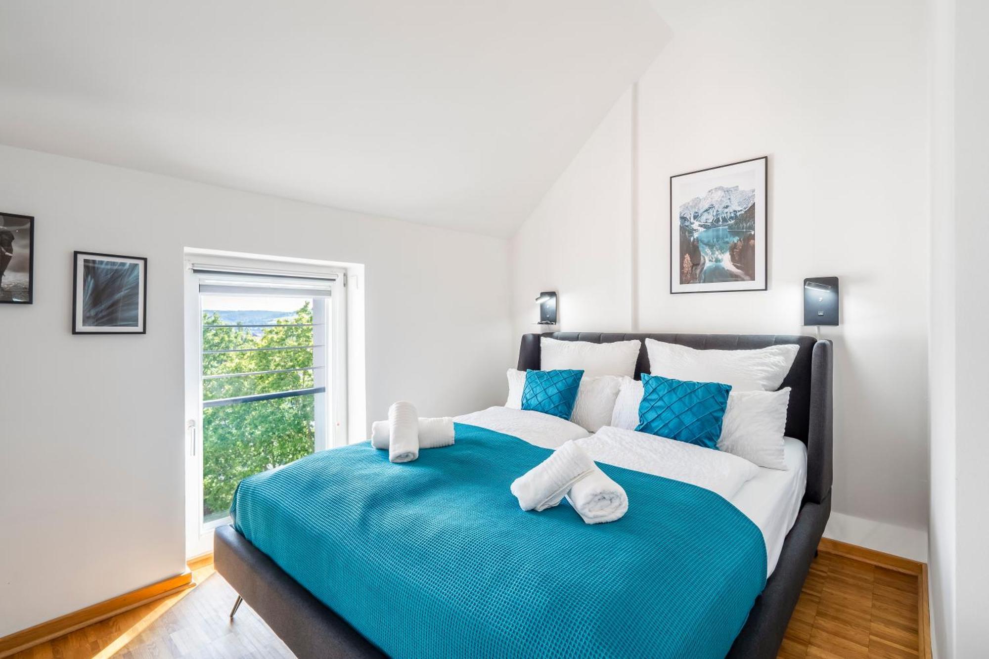 Dnd Design Loft I 170Qm I Parken I Balkon I Workstation I Netflix I Kaffee I Waschmaschine I Trockner I Xbox I Ausblick Apartment Wurzburg Exterior photo