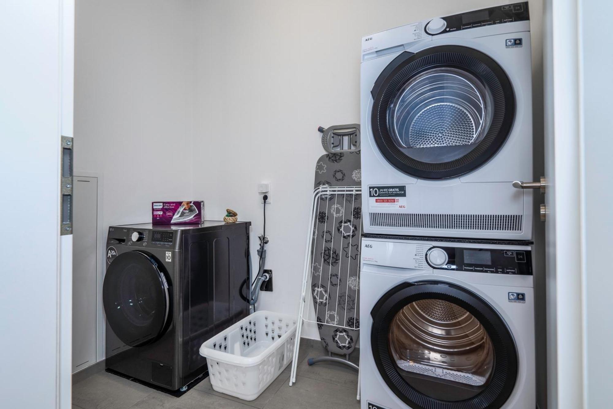 Dnd Design Loft I 170Qm I Parken I Balkon I Workstation I Netflix I Kaffee I Waschmaschine I Trockner I Xbox I Ausblick Apartment Wurzburg Exterior photo